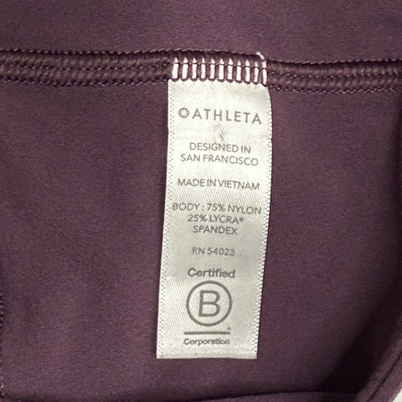 Athleta Purple Elation Scallop Capri‎ Leggings Size M Agate High Waist Yoga Cute - Picture 7 of 10